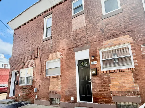 2000 S Chadwick St, Philadelphia, PA 19145