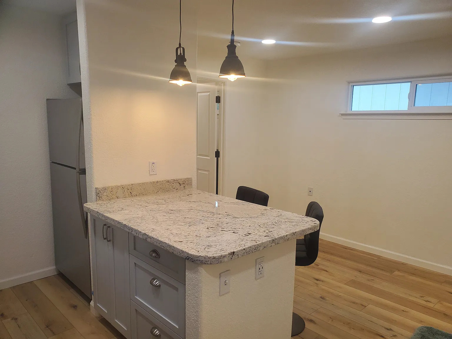 4102 Karl Dr — Photo 3