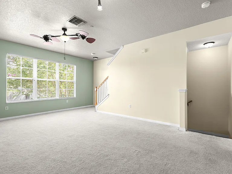 2412 Middleton Grove Dr — Photo 22