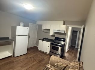 8009 Melburn Dr #1, Mission, BC V2V 7B6