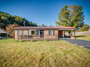 805 Stoney Point Rd, Surgoinsville, TN 37873