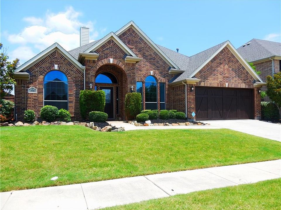 1st image of 306 Dorset Ct