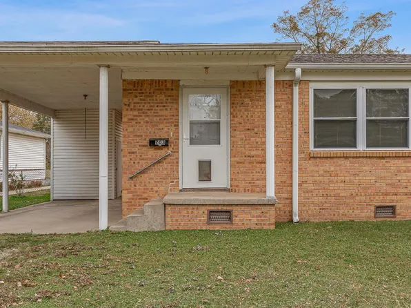 703 E Elm St, Walnut Ridge, AR 72476