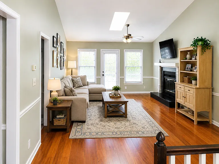 1418 Mapleside Ct — Photo 6