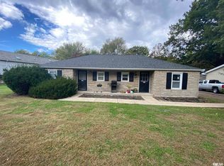 8701-8703 N Picture Ridge Rd, Peoria, IL 61615