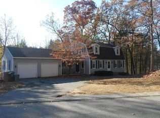 54 Trout Brook Rd, Dracut, MA 01826