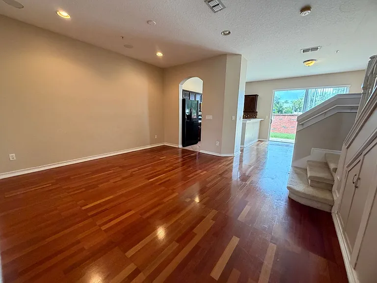 9434 Silver Buttonwood St — Photo 8