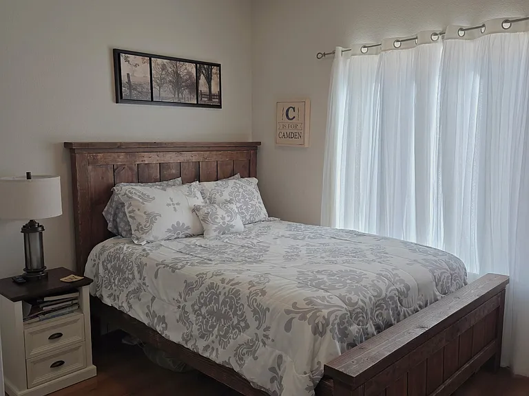 970 Carnival Ct NW — Photo 10