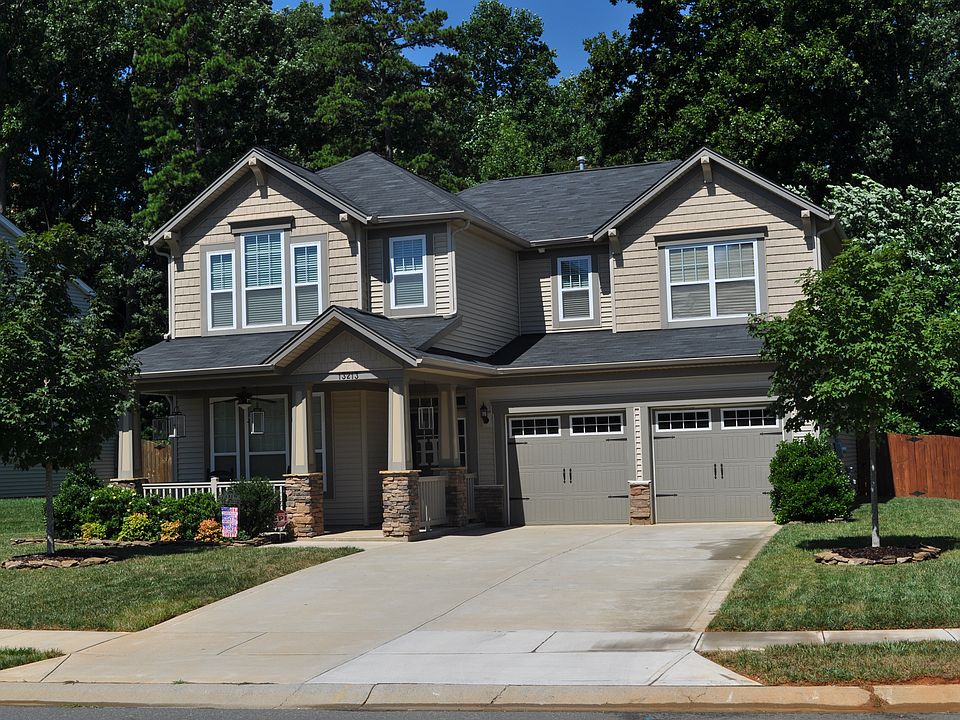 1st image of 13213 Reunion St