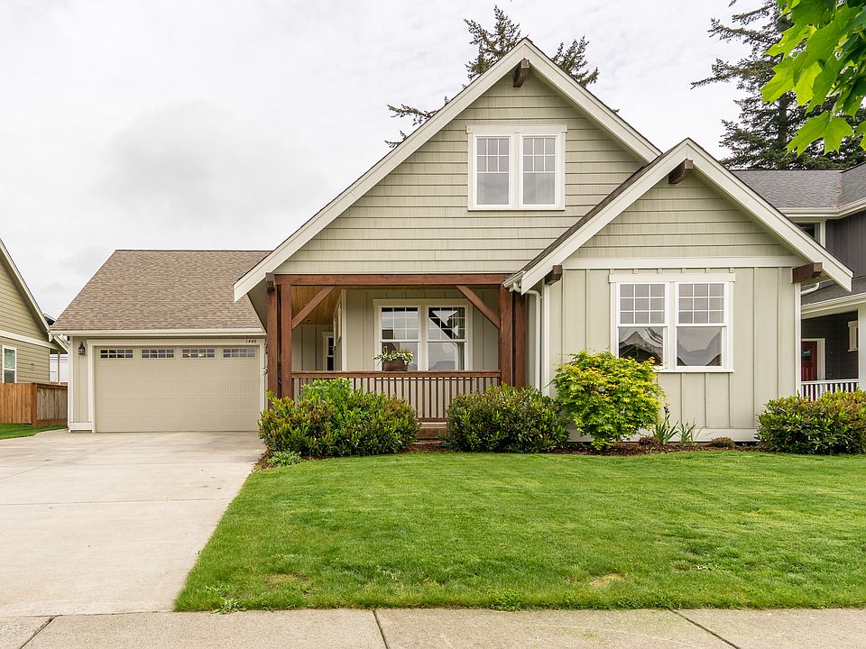 1st image of 1448 Larkspur St