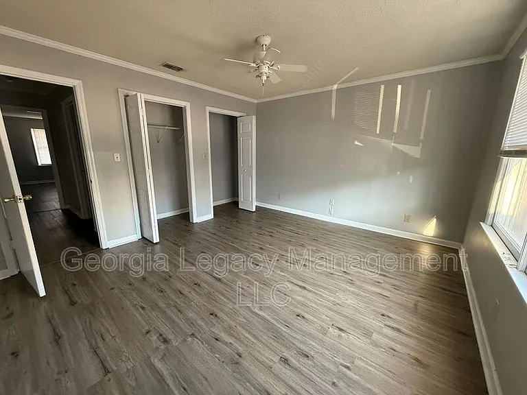 2505 W Broad St #521 — Photo 9