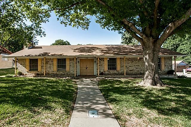 1st image of 1335 Williams Cir