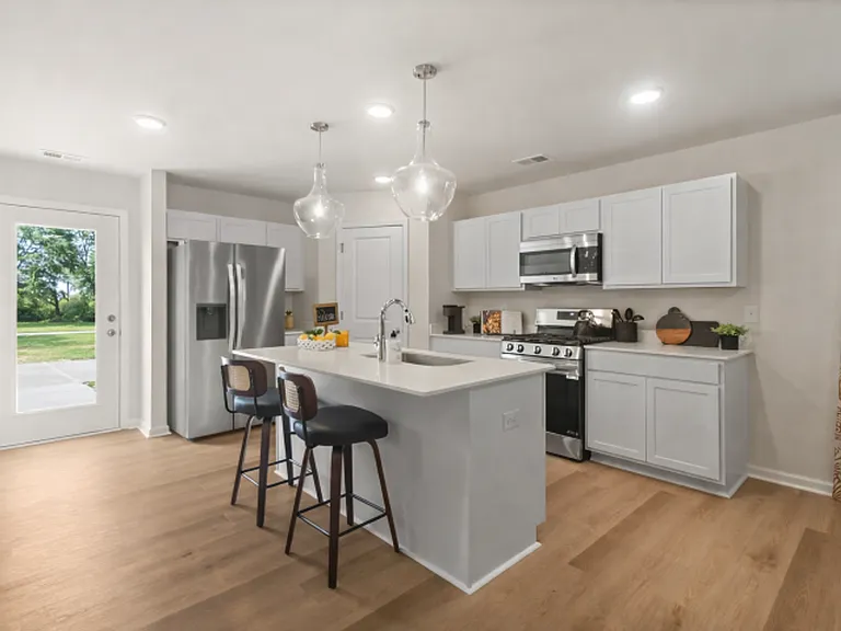 102 Wyndham Way — Photo 9