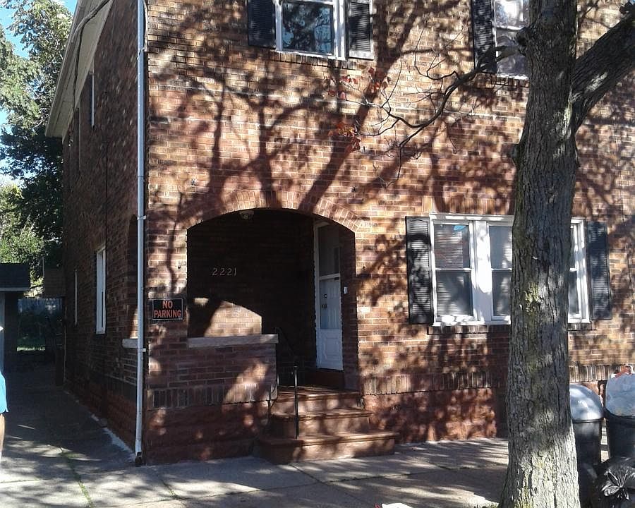 1st image of 2221 French St Floor 1