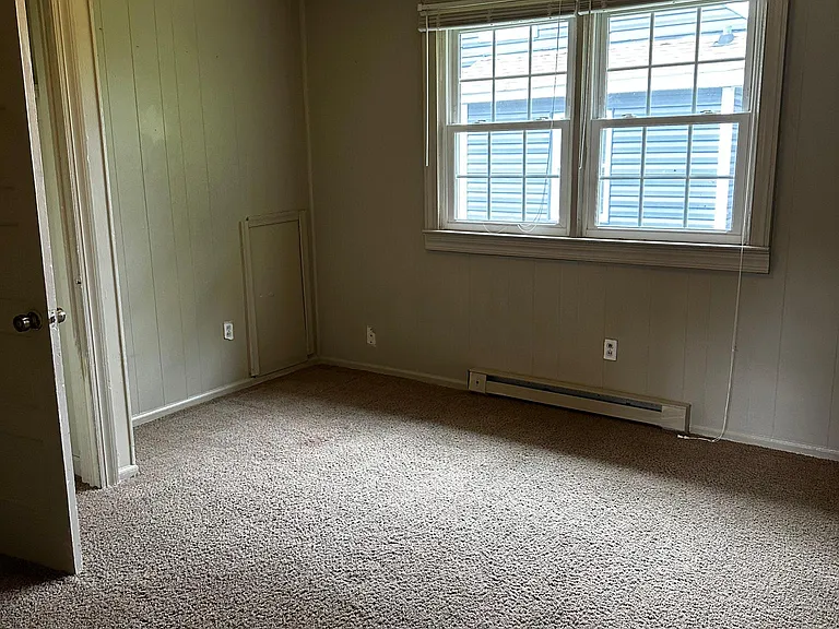 111 Britt St — Photo 7