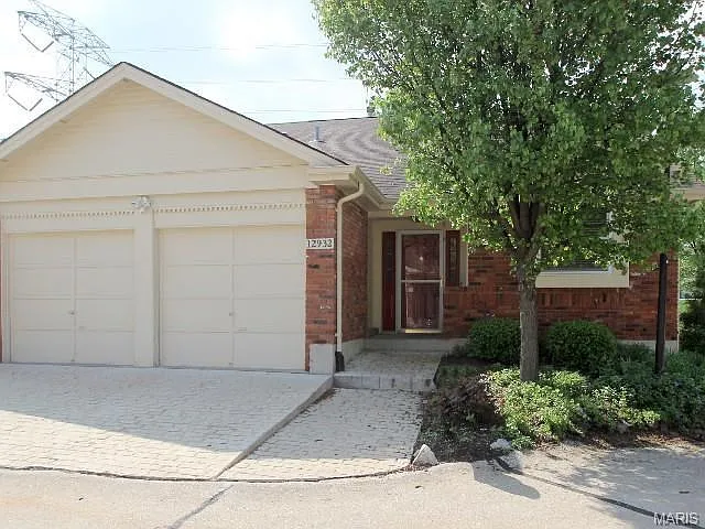 12932 Springdale Village Dr photo 1