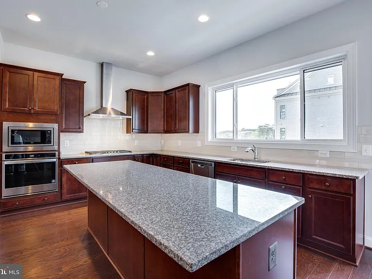 4488 Lateleaf Trl — Photo 2
