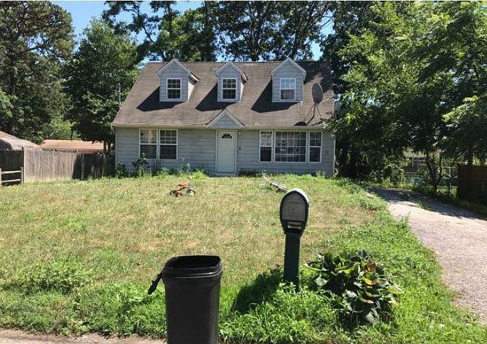 1st image of 4 Linden Pl