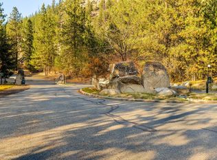 13601 N River Bluff Ln, Spokane, WA 99208