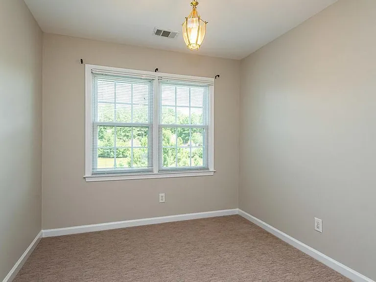 225 Heritage Lake Dr — Photo 61