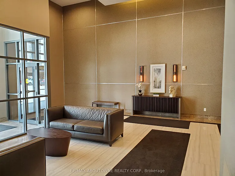 2490 Old Bronte Rd #205 — Photo 19