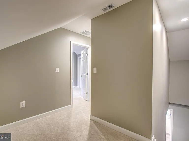 3545 S Stafford St #B2 — Photo 22