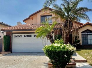 17273 Lakeview Ct, Fontana, CA 92336