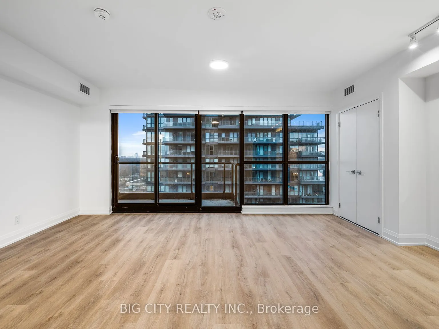 1 bed, $2,550 — Photo 2