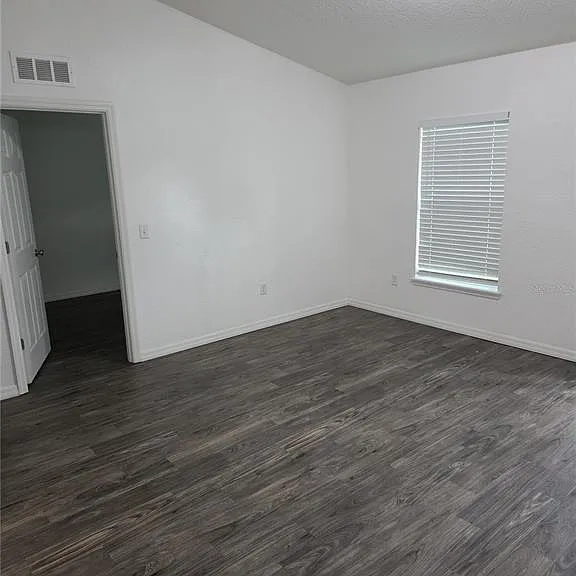 497 NW 53rd Ave — Photo 5