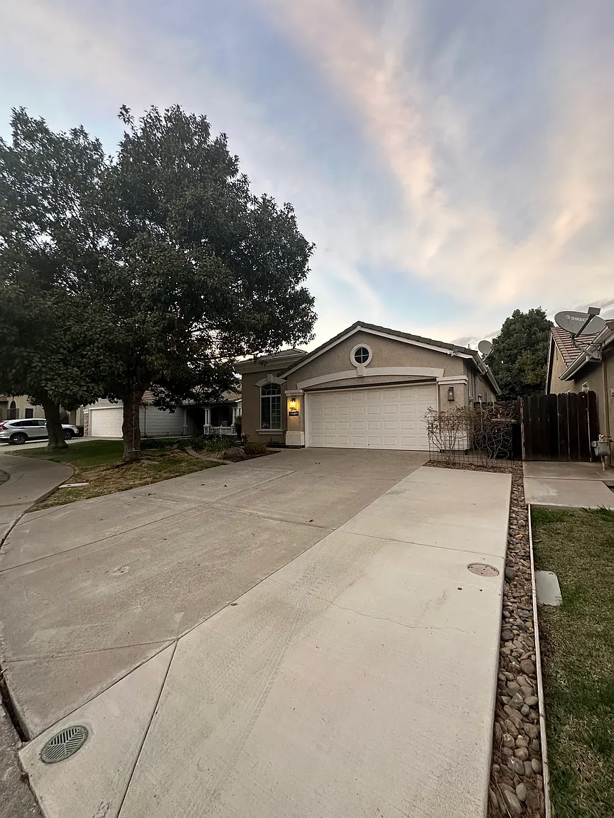 3509 Twin Falls Ct photo 1