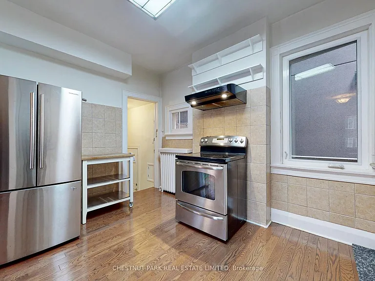114 Colin Ave — Photo 19