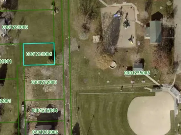 LOT 4 Parkview St, Cascade, IA 52033