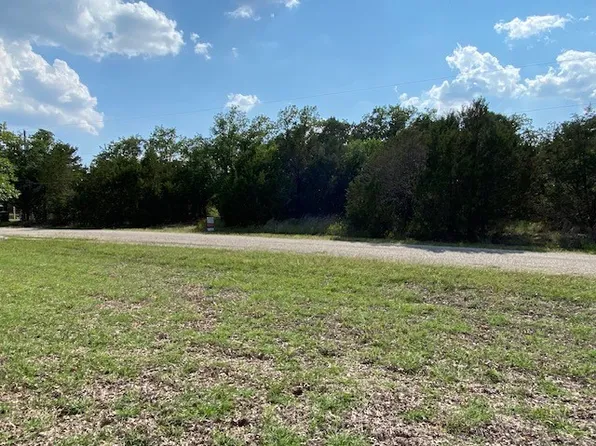 6 Dusty Trl, Mineral Wells, TX 76067