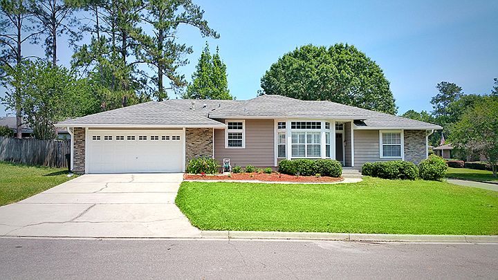 1st image of 7516 NW 36th Ave