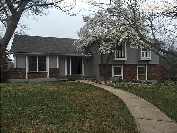 2nd image of 6009 Woodside Ave