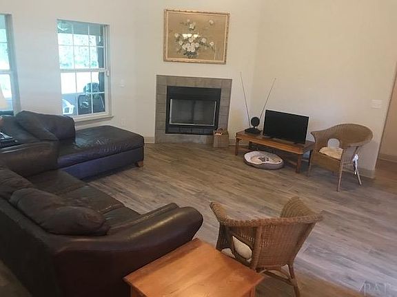 5th image of 3085 Duke Dr