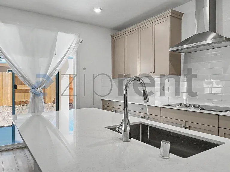 10317 Tempier Way — Photo 25
