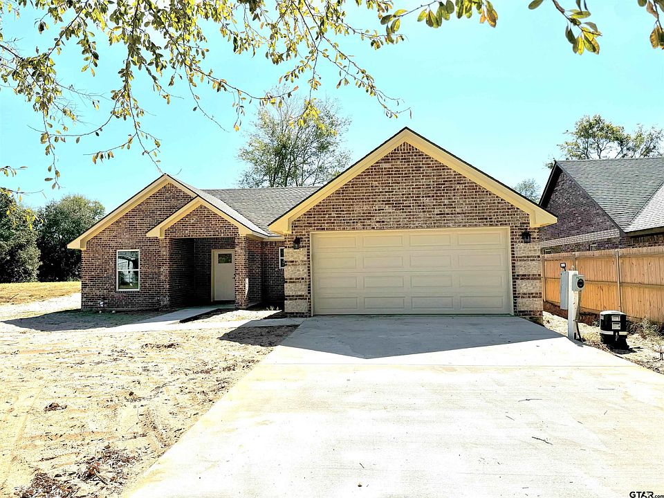 1st image of 1101 S Pineda
