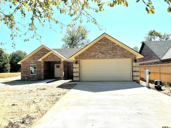 1101 S Pineda, Jacksonville, TX 75766