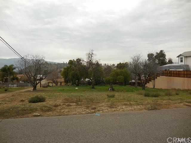 1st image of 307 Silver St