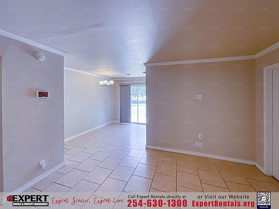 4th image of 205 Currie Ave