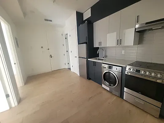 1062 62nd St #2A — Photo 1