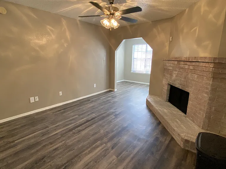 Walnut Creek Apartments — Photo 54
