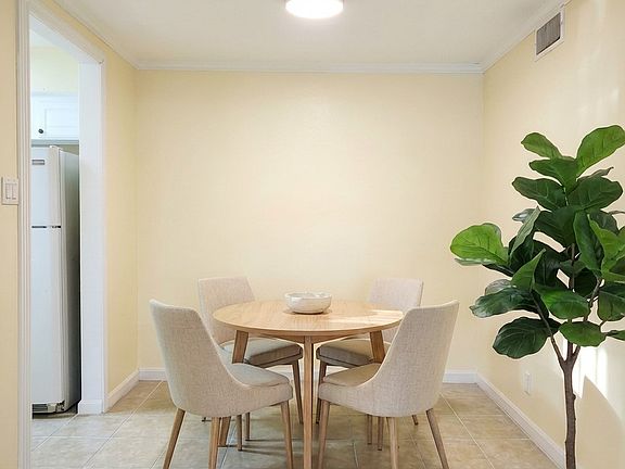 3rd image of 5300 Keller Springs Rd APT 2090