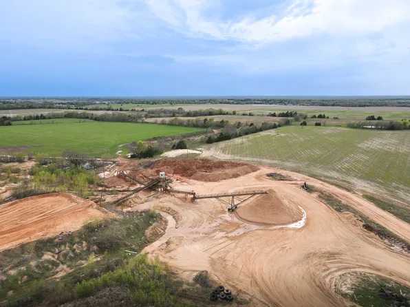 1575 W Fm 1753, Bonham, TX 75418