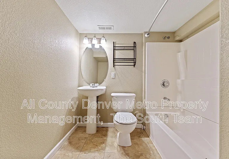 7680 Elk Ct — Photo 29