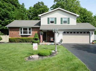 47 Dorchester Ave, Selkirk, NY 12158