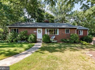 10600 Kinloch Rd, Silver Spring, MD 20903