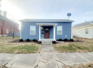 805 Clark St, Canton, MO 63435