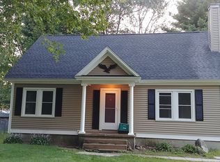 42 Hills Ferry Rd, Nashua, NH 03064